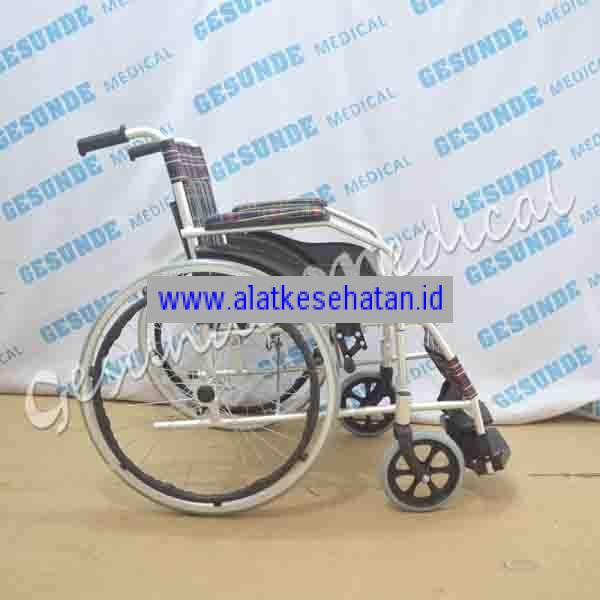 kursi roda 868l tampak samping